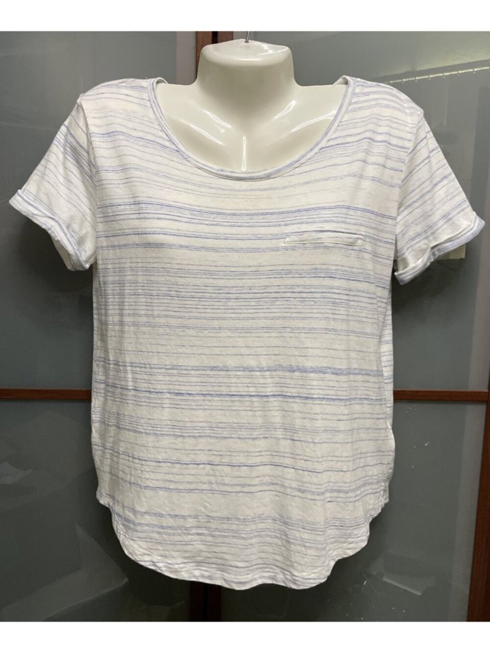 H&M Basics White & Blue Striped Shirt Top Womens Small Short Sleeve Preppy Beach